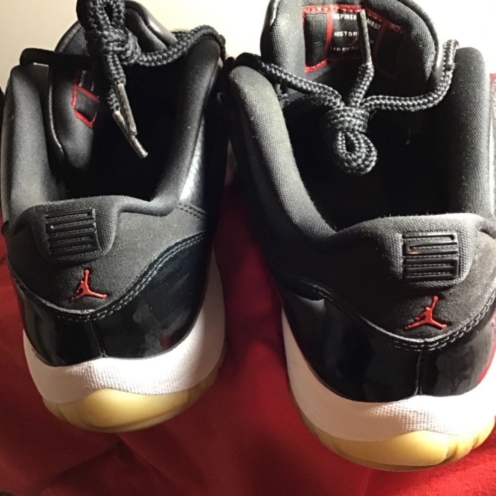 🔥Air Jordan 11 Retro Low 72-10 , size 10.5, black/gym, Red white sail, see pics - Picture 8 of 10